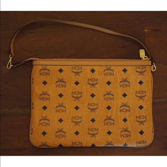 Only 1 - Picture 5 of 7